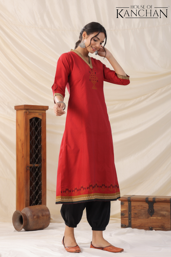 Niharika A-line slit kurta