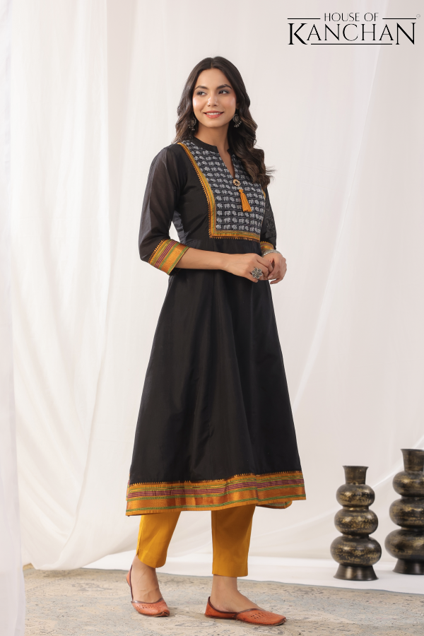 Kaali A-line kurta