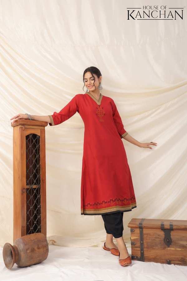 Niharika A-line slit kurta